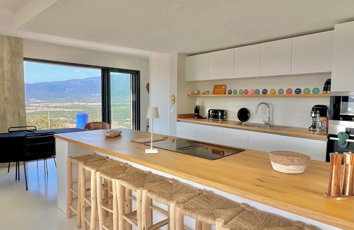 Figari Villa | Architect-designed villa with sea and scrubland views