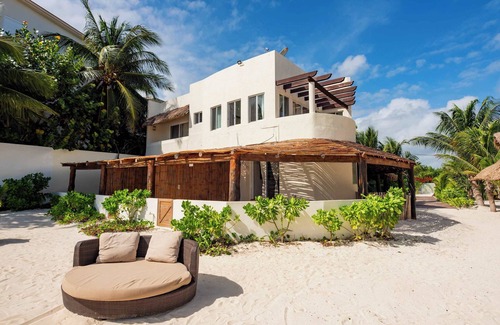 Puerto Morelos Villa | Arenika suite Kala con vista al mar