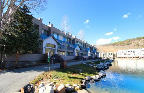 Lakeside Village House | Argentine 1511 by SummitCove Lodging