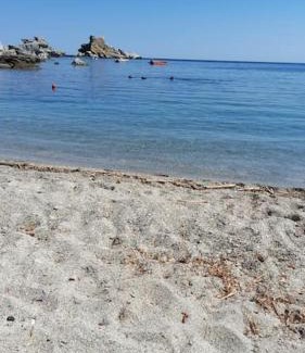 Agia Pelagia House | Arismari Studio 2 min from Mades Organized Beach