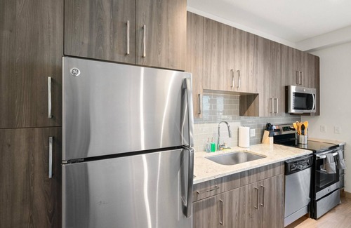 Central Arlington Apartment | Arlington Classy Studio Apartment