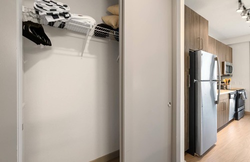 Central Arlington Apartment | Arlington Comfortable Studio Apartment