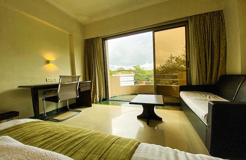 Lonavala Hotel | Aron Resort Lonavala Near Old Mumbai Pune Highway