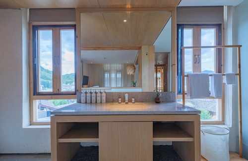 Shuhe Old Town Hotel | Arro Khampa by Zinc Journey Lijiang