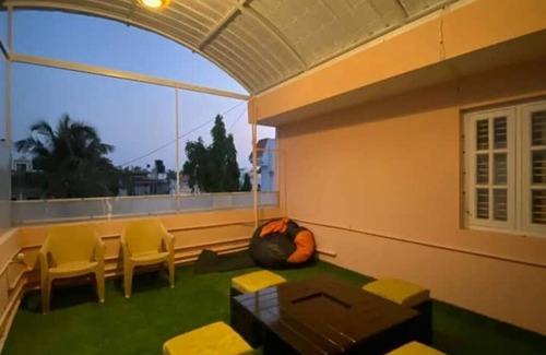Chamundi Nagar Apartment | Art House AC Luxury Apartment-201 (Luxury Apartment with Air Conditioning)