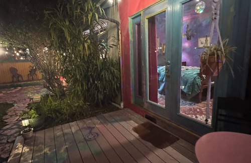 Campanil House | Art house experience