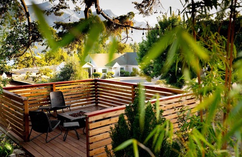 Stevenson Cabin | ArtBliss I: Cozy Cabin w. River Views and Firepit
