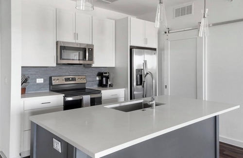 Austin Apartment | Artesian 1BD 11 - One Bedroom Apartment, Sleeps 2