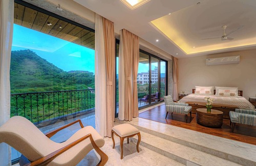 Amer Hotel | Artisav House