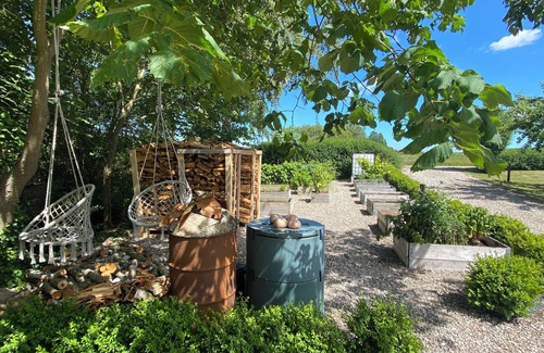 Skivarp Cottage | Artist's home in the heart of Söderslätt