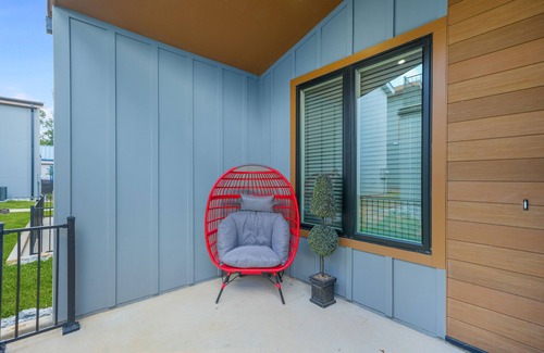 Union City House | Artistic Retreat 10 min to Airport & near Downtown