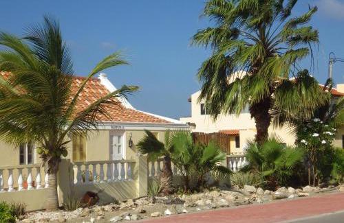 Opal Apartment | Aruba Cunucu Residence