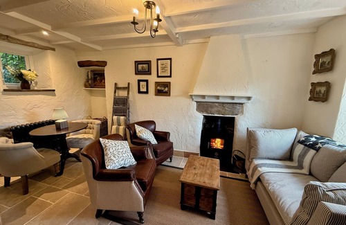 Llanbedrog Cottage | Arwel Cottage (3 bedroom)