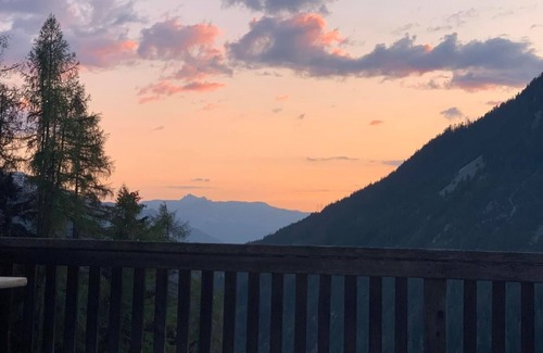 Monstein Ski Chalet | As good as new 2-room holiday chalet (55m2)