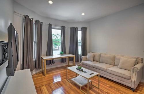 Fields Corner West Apartment | Astonishing 4BR Bright *Apt with modern amenities!