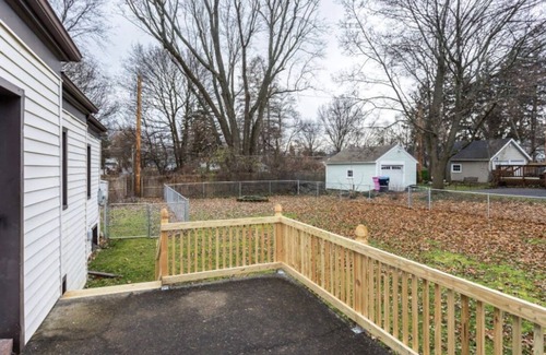 Rochester House | 👍 Astonishing Home Mins Away Airport/Dwtn/UofR/RIT
