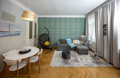 Funfhaus Apartment | Astonishing Luxury Apartment Near Schönbrunn and Westbahnhof