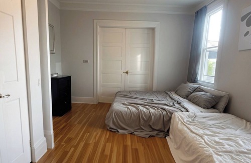 Norfolk House | Astonishing & Pet friendly 3-bedroom house near Zoo