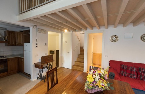 Lovere House | At 50 meters from the lake, close to all the activities, shops, the historic center.
