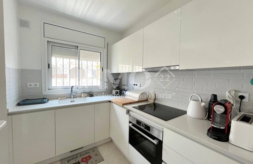 Cambrils Ski Chalet | at Cambrils Mar area, nice house with garden