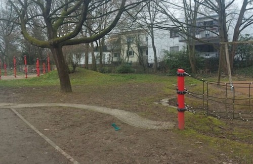 Hattersheim Apartment | At Frankfurt +32 pinball, arcade, billiards, darts