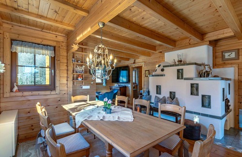 Heiligenblut House | Wonderful private villa for 7 guests with TV, terrace and pets allowed