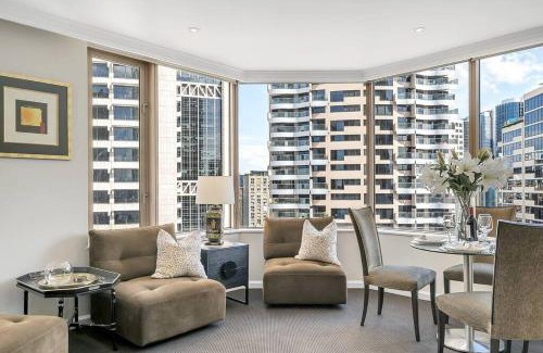 The Rocks Apartment | At Home with Sydney Harbour Bridge and Opera House
