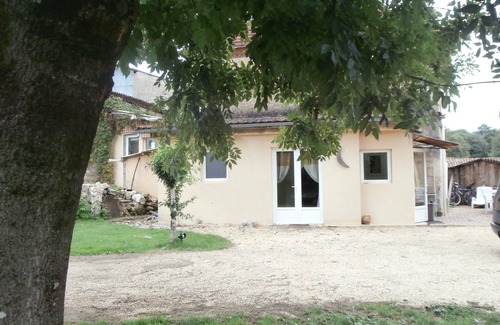 Lamonzie-Montastruc House | At the silver moon, Balneotherapy cottage in Dordogne