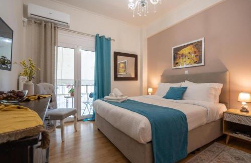 Athens Apartment | Athenian Dream Apt-Spacious Comfortable & Luxurious in a real Athenian neighbourhood