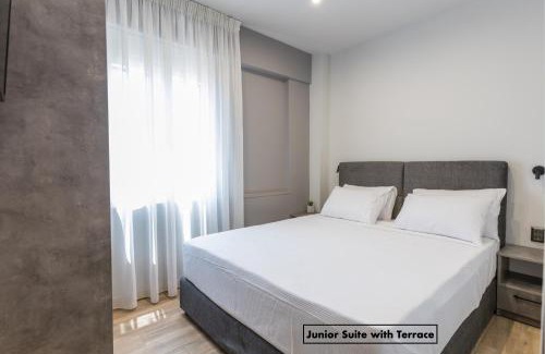 Athens City Centre Apartment | Athens Raise Acropolis Project