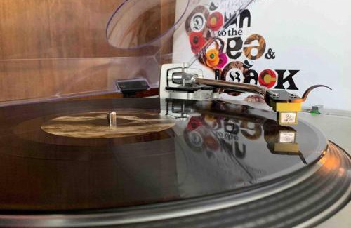 Voula Apartment | Athens Riviera Garden Views Apartment #Unoblu