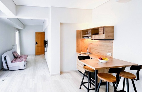 Makrigianni Apartment | Athens Studios