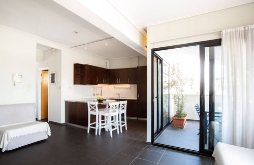 Makrigianni Apartment | Athens Studios