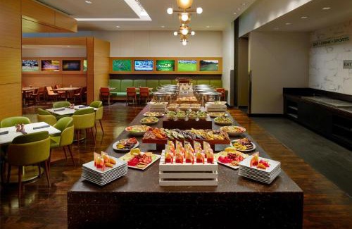 College Park Hotel | Atlanta Airport Marriott Gateway