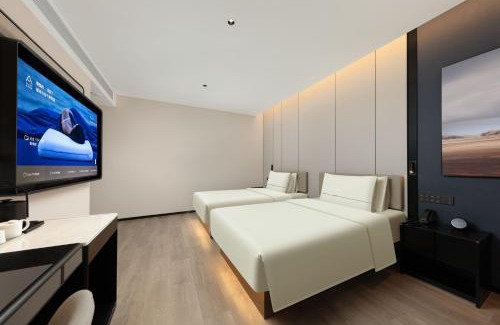 Dapuqiao Hotel | Atour Hotel Shanghai Dapu Bridge ASE Center