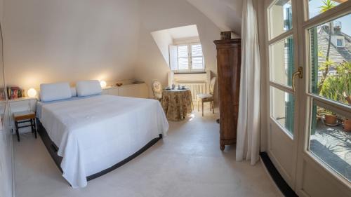 Genoa Historical Centre Bed & Breakfast | Attico Palazzo Giustiniani