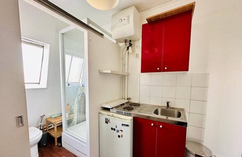 Neuilly-sur-Seine Apartment | Attractive 20 m² in the heart of city