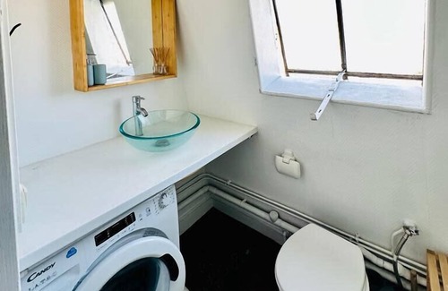 Neuilly-sur-Seine Apartment | Attractive 20 m² in the heart of city