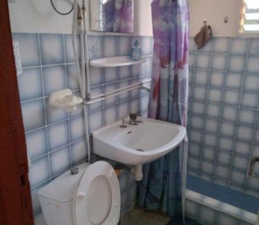Tartane Apartment | AU JARDIN FLEURI