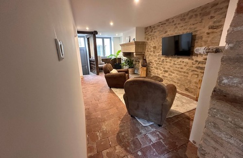 Langres Apartment | Au Petit LANGRES: Downtown house
