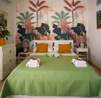 Santa Maria la Carita House | AUANA Casa Vacanze