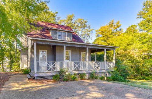 Smith Mountain Estates House | Auburn Game Day Getaway on Lake Martin with Dock!