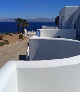 Logaras Apartment | Aura Paros