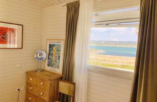 Ilot 11 Ski Chalet | Authentic chalet on stilts facing the sea (15 m) - 4-star services