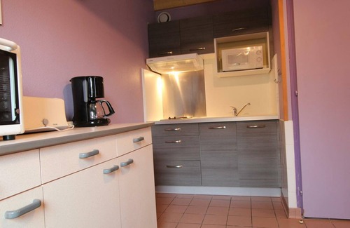 Omonville-la-Rogue Cottage | Authentic Seaside Stay in Omonville-la-Rogue