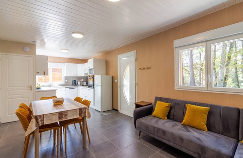 Thenon House | Authentic Stay in Dordogne – Comfortable Cottage with Heated Pool