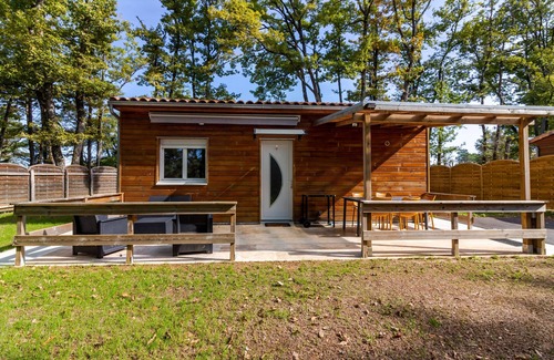 Thenon House | Authentic Stay in Dordogne – Comfortable Cottage with Heated Pool