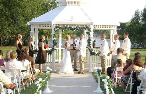 South Oklahoma City House | Authentic Wagon Rentals for a Family Getaway near Norman, Oklahoma