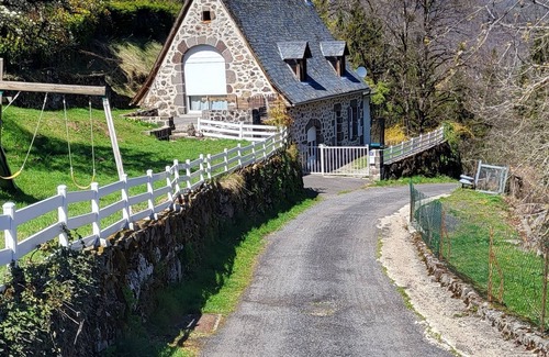 Vic-sur-Cere House | Auvergne house