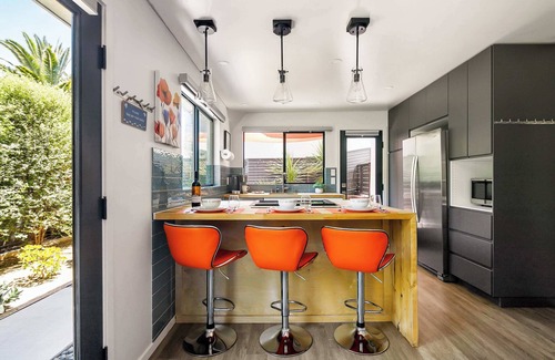 Mission Hills Apartment | Available Again-Private Garden-Close To All